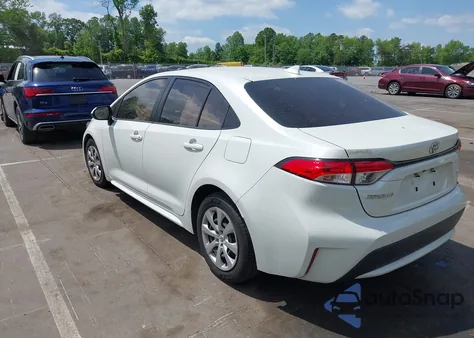 2020 Toyota Corolla Le z USA, uszkodzony, nr VIN JTDEPRAE8LJ016624